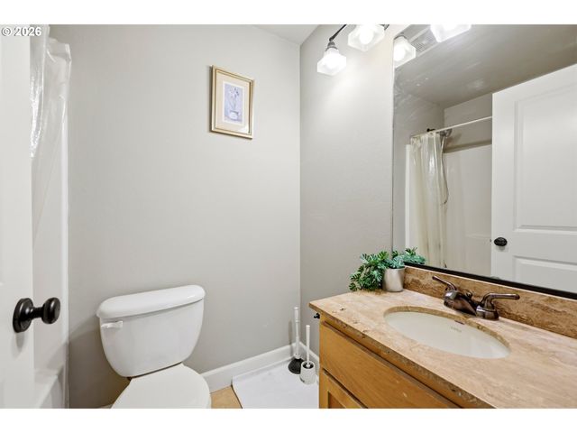 2597 Se 105TH Ave, Portland, OR 97266