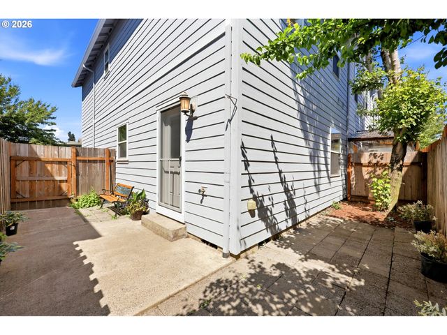 2597 Se 105TH Ave, Portland, OR 97266
