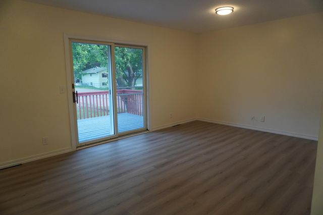 298 Ely Street NE, Fridley, MN 55432