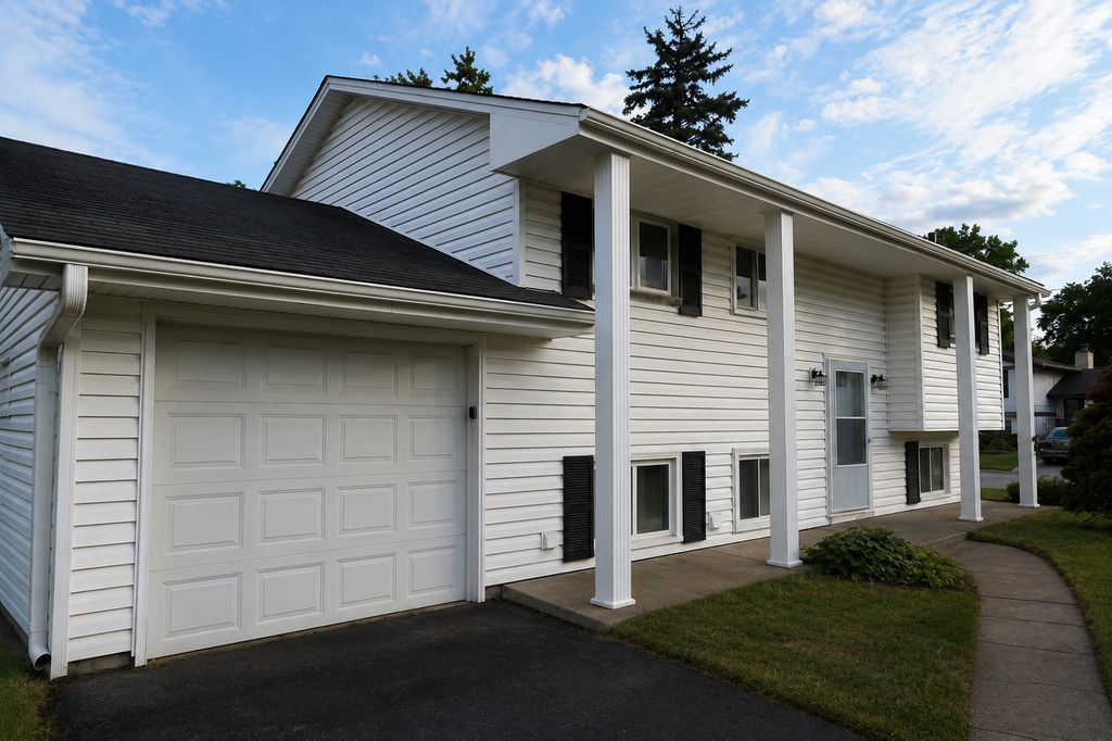298 Ely Street NE, Fridley, MN 55432 — photo 4