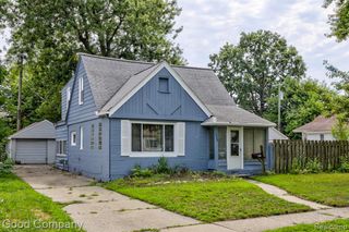 1744 E Madge Avenue, Hazel Park, MI 48030