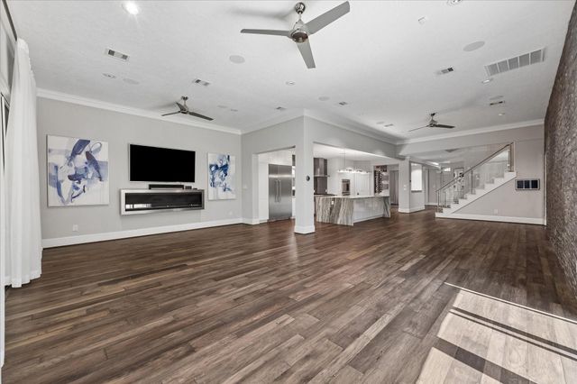 14855 Perthshire Road, Houston, TX 77079