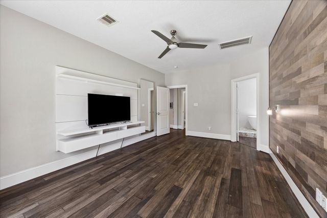 14855 Perthshire Road, Houston, TX 77079