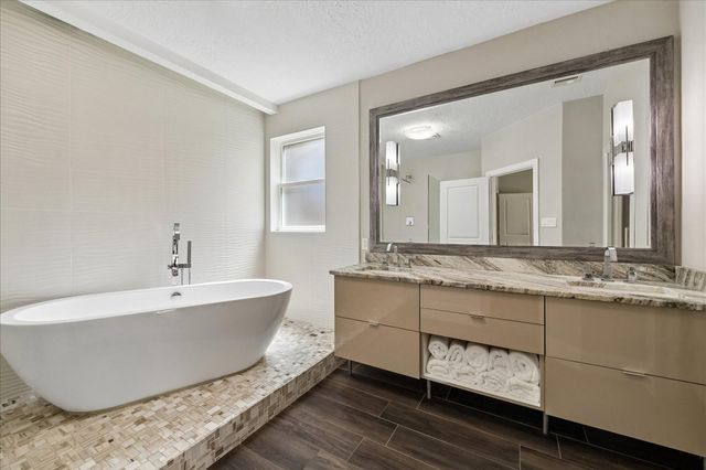 14855 Perthshire Road, Houston, TX 77079