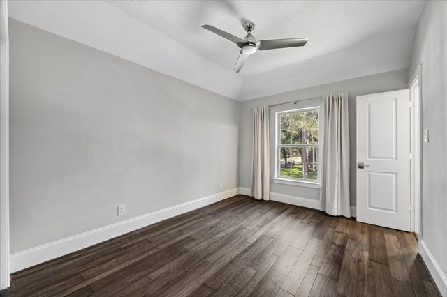 14855 Perthshire Road, Houston, TX 77079