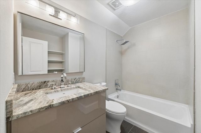 14855 Perthshire Road, Houston, TX 77079