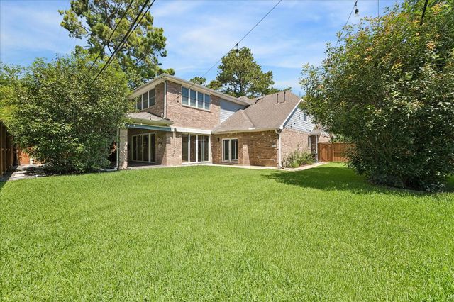 14855 Perthshire Road, Houston, TX 77079