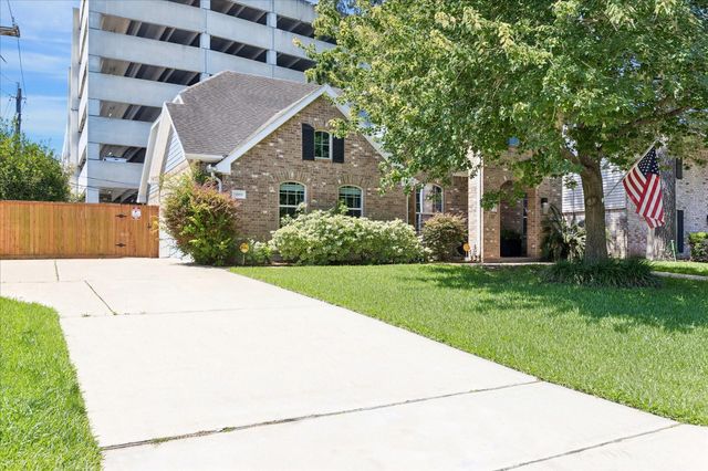 14855 Perthshire Road, Houston, TX 77079