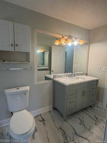 580 Palmerston, River Rouge, MI 48218