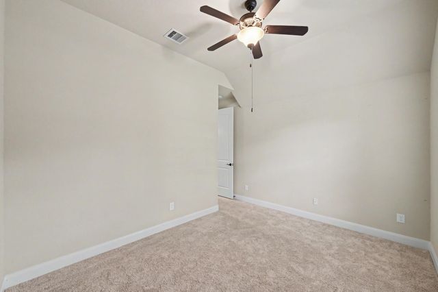 187 Wade Pointe Drive, Montgomery, TX 77316
