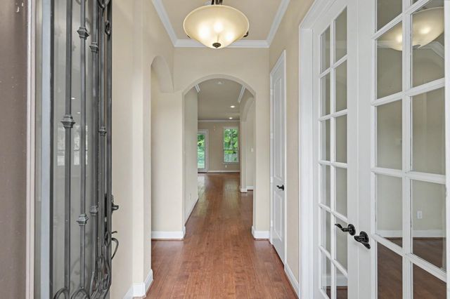 187 Wade Pointe Drive, Montgomery, TX 77316