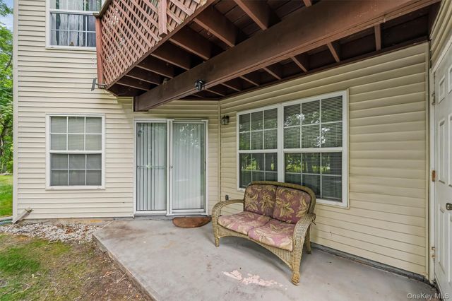 309 Gazebo Court, New Windsor, NY 12553