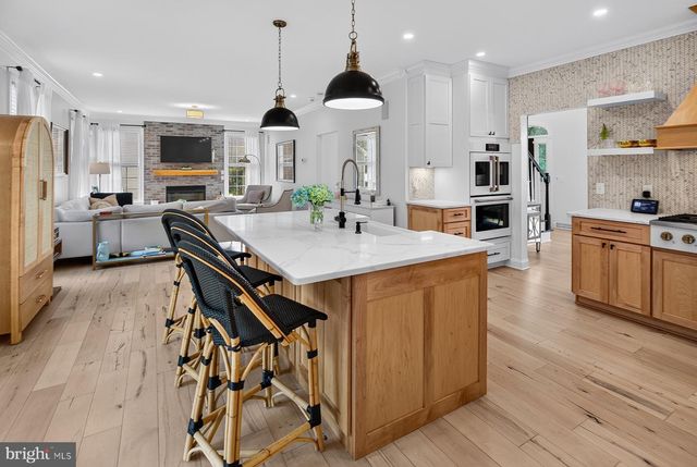 6 WELLINGTON PL, Rehoboth Beach, DE 19971