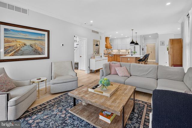 6 WELLINGTON PL, Rehoboth Beach, DE 19971