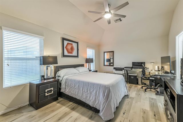 2504 Elm Crossing Trail, Spring, TX 77386