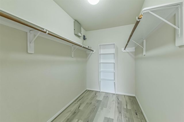 2504 Elm Crossing Trail, Spring, TX 77386