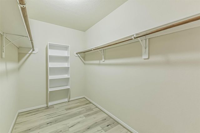 2504 Elm Crossing Trail, Spring, TX 77386