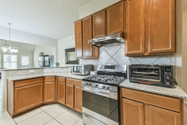 2504 Elm Crossing Trail, Spring, TX 77386