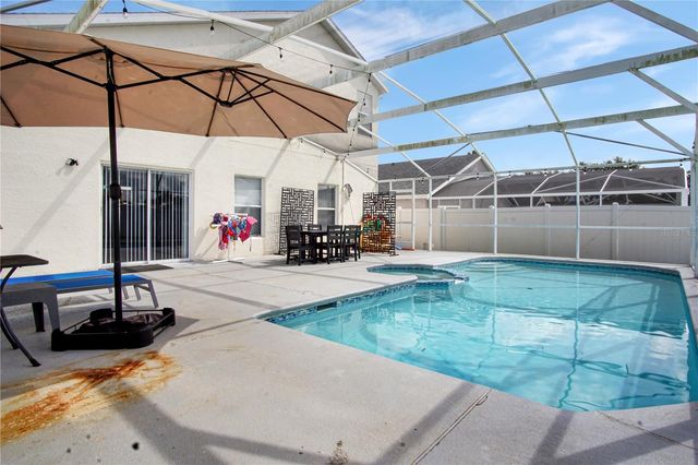 323 CASTLEMAIN CIRCLE, Davenport, FL 33897