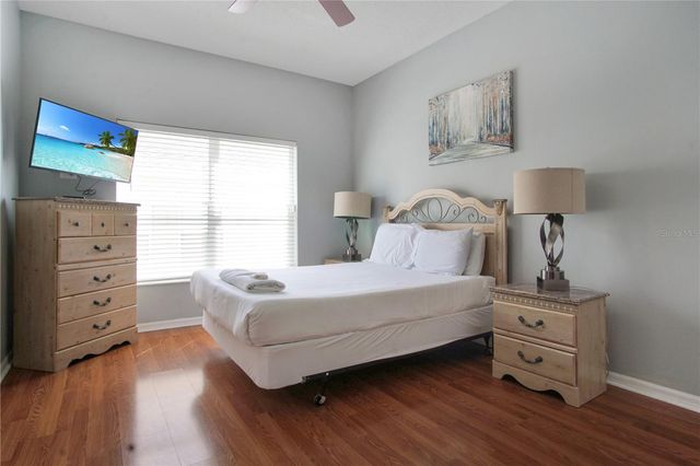 323 CASTLEMAIN CIRCLE, Davenport, FL 33897