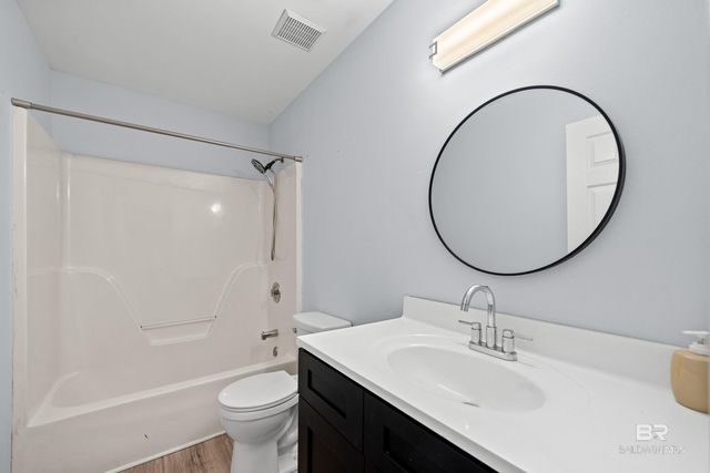 503 W Ariel Avenue, Foley, AL 36535