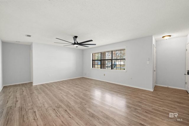 503 W Ariel Avenue, Foley, AL 36535