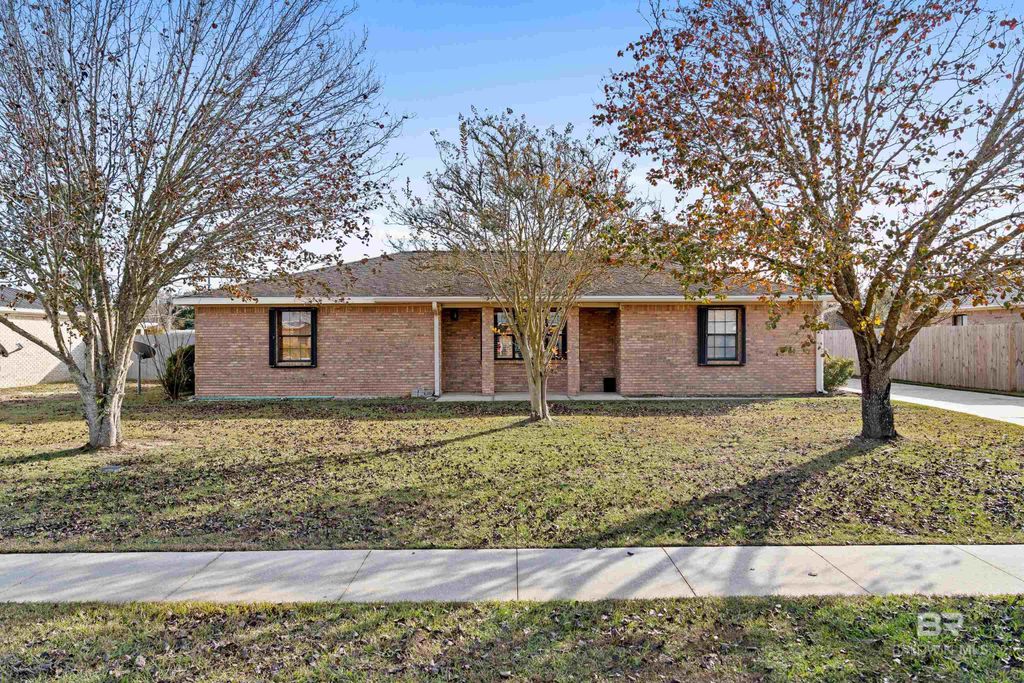 503 W Ariel Avenue, Foley, AL 36535