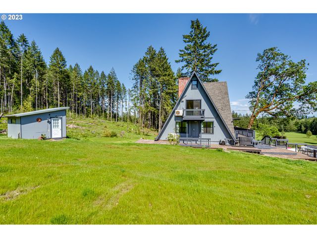 23681 SUTTLE Rd, Veneta, OR 97487