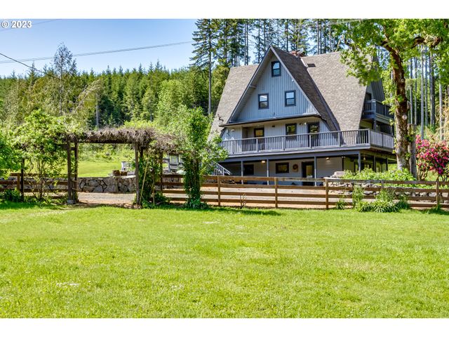 23681 SUTTLE Rd, Veneta, OR 97487
