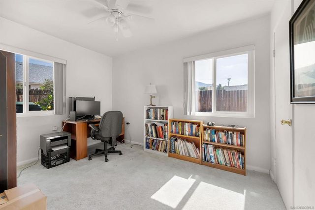 1285 Bates Lane, El Cajon, CA 92021