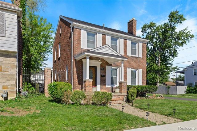 19215 Steel Street, Detroit, MI 48235