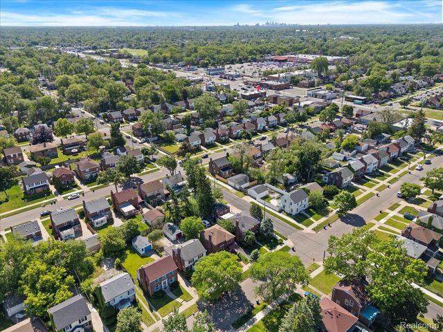19215 Steel Street, Detroit, MI 48235