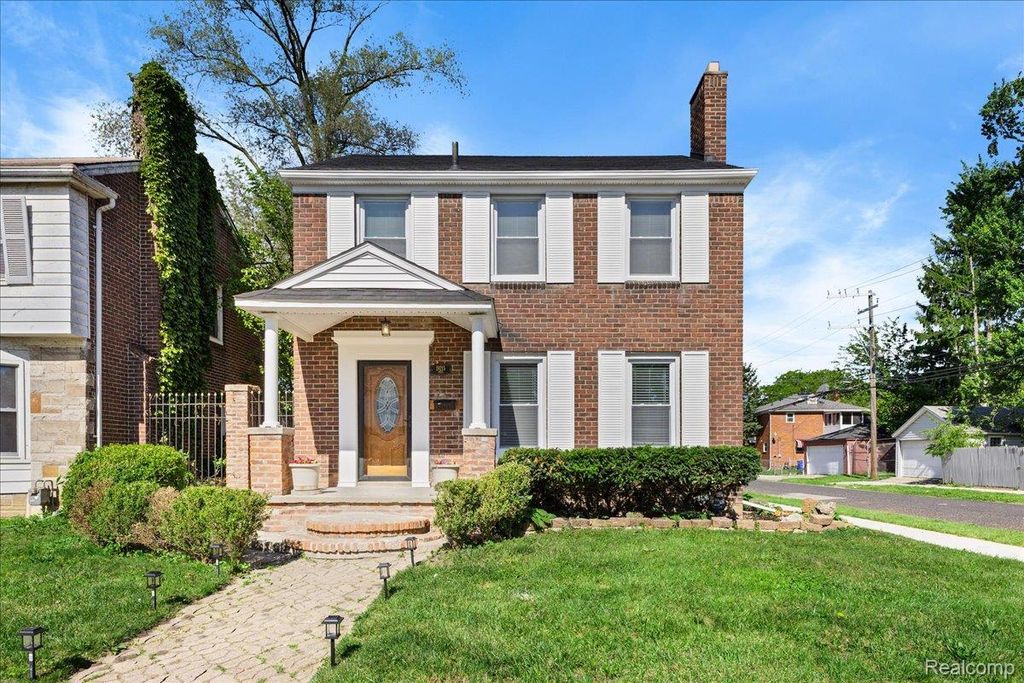 19215 Steel Street, Detroit, MI 48235