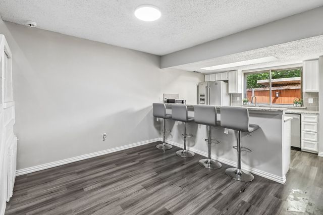 2059 Embassy Way, Carrollton, TX 75006