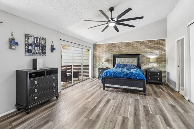 2059 Embassy Way, Carrollton, TX 75006