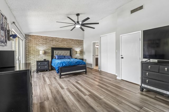2059 Embassy Way, Carrollton, TX 75006