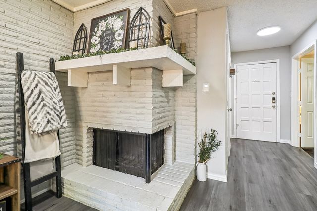 2059 Embassy Way, Carrollton, TX 75006
