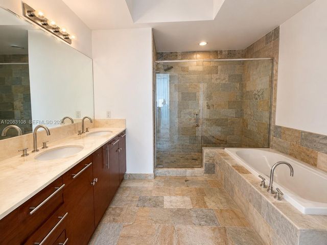 2681 N Flamingo Road 2705S, Sunrise, FL 33323
