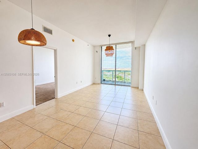 2681 N Flamingo Road 2705S, Sunrise, FL 33323