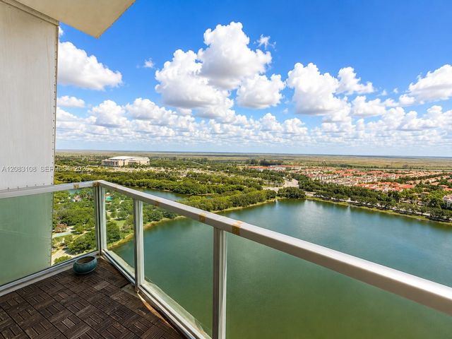 2681 N Flamingo Road 2705S, Sunrise, FL 33323