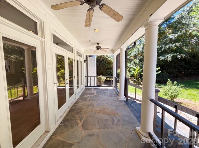 5309 Lancelot Drive, Charlotte, NC 28270