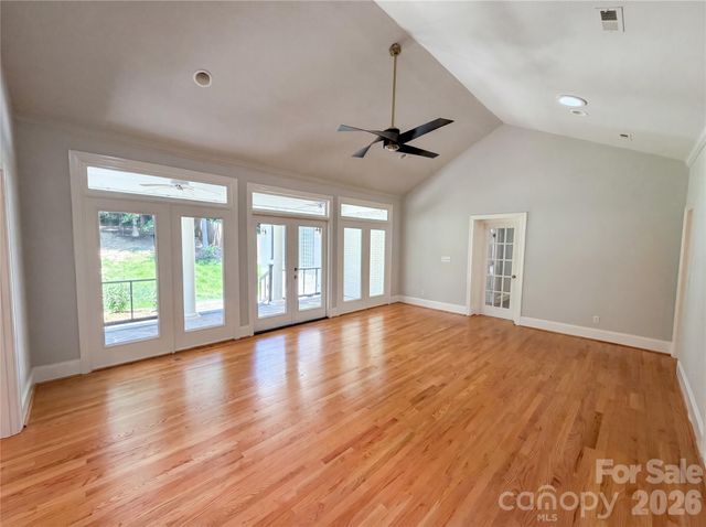 5309 Lancelot Drive, Charlotte, NC 28270