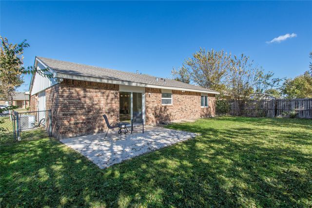 1317 California Trail, Grand Prairie, TX 75052