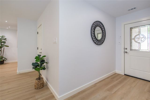 1317 California Trail, Grand Prairie, TX 75052