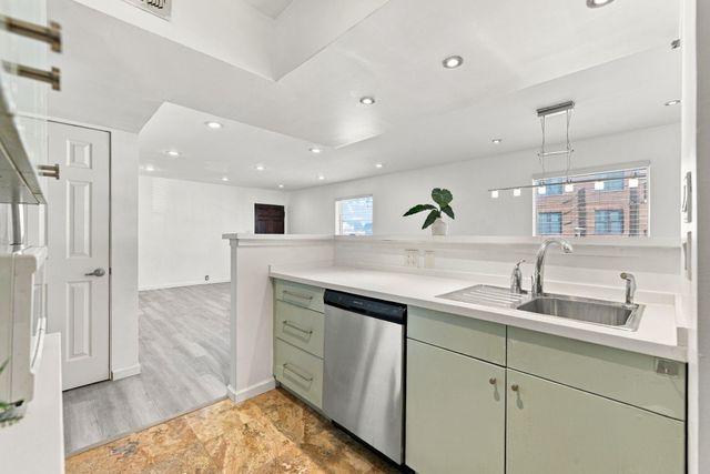 5863 Inwood Drive 4, Houston, TX 77057