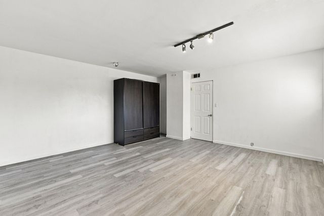 5863 Inwood Drive 4, Houston, TX 77057