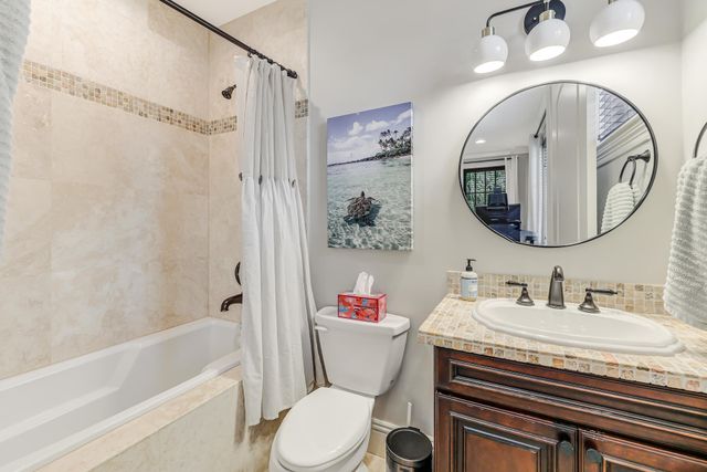 170 Isle Of Venice Drive, Fort Lauderdale, FL 33301