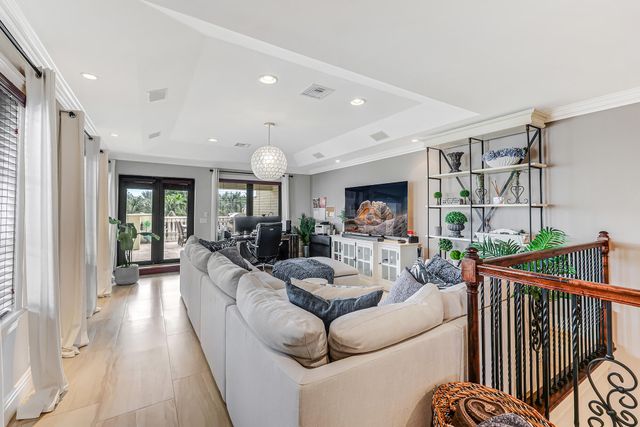 170 Isle Of Venice Drive, Fort Lauderdale, FL 33301