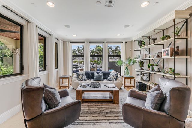 170 Isle Of Venice Drive, Fort Lauderdale, FL 33301