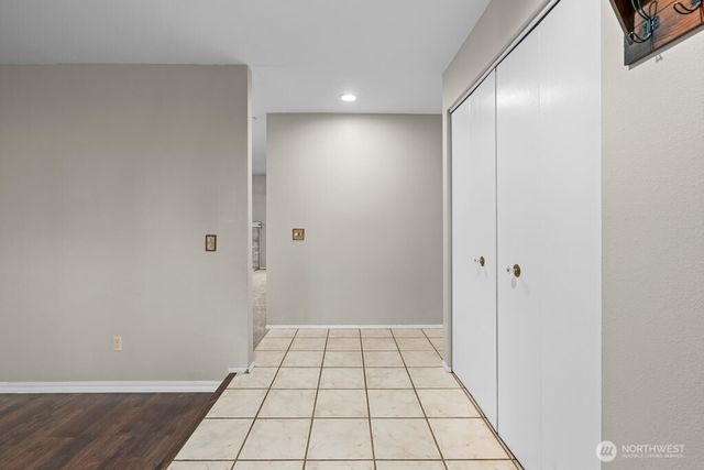 26621 Bristol Court, Kent, WA 98032